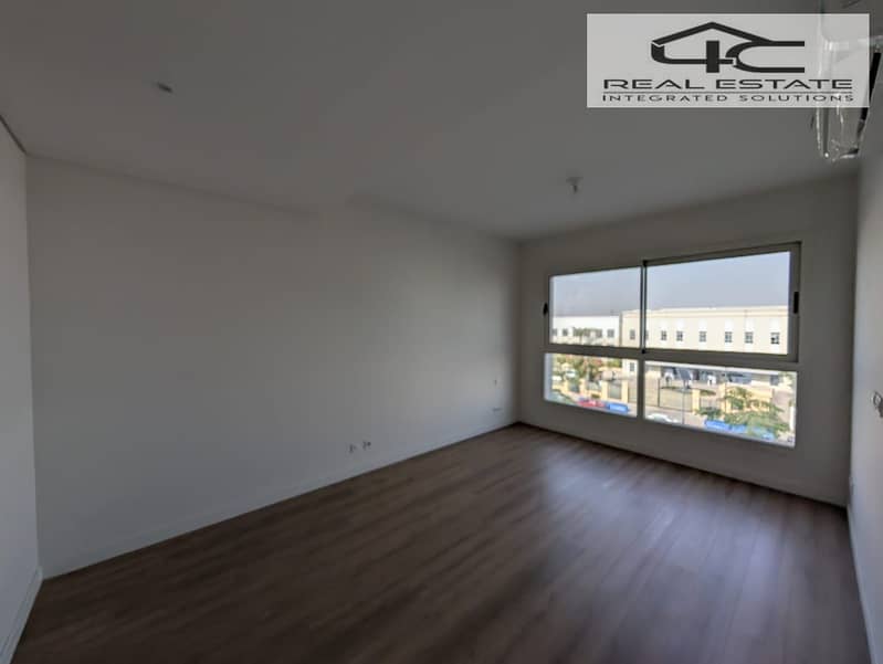 6 WhatsApp Image 2025-11-10 at 3.59. 22 PM (1). jpeg