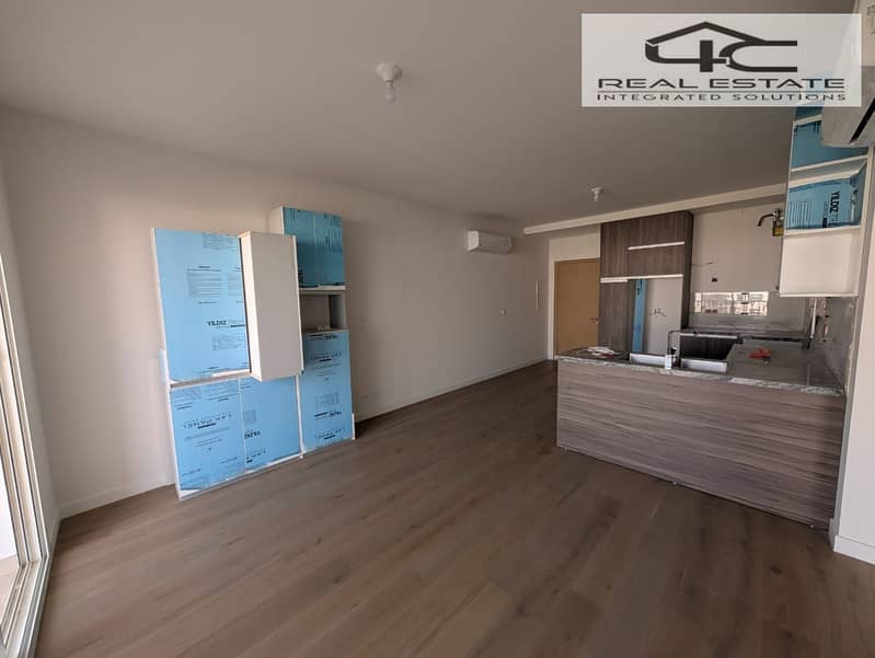 8 WhatsApp Image 2025-11-10 at 3.59. 20 PM (1). jpeg