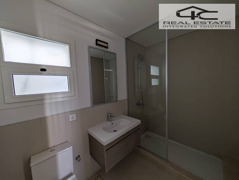 11 WhatsApp Image 2025-11-10 at 3.59. 23 PM (1). jpeg