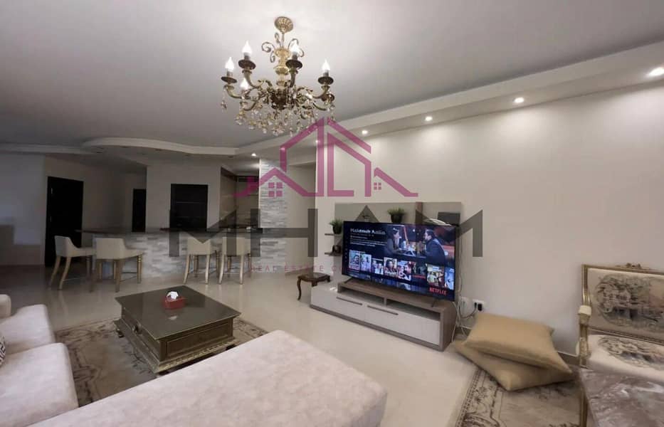 22 photo_5807415754591243261_y. jpg