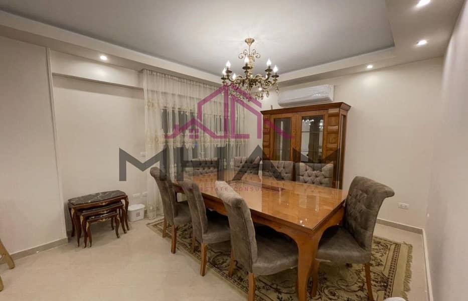 29 photo_5807415754591243268_y. jpg