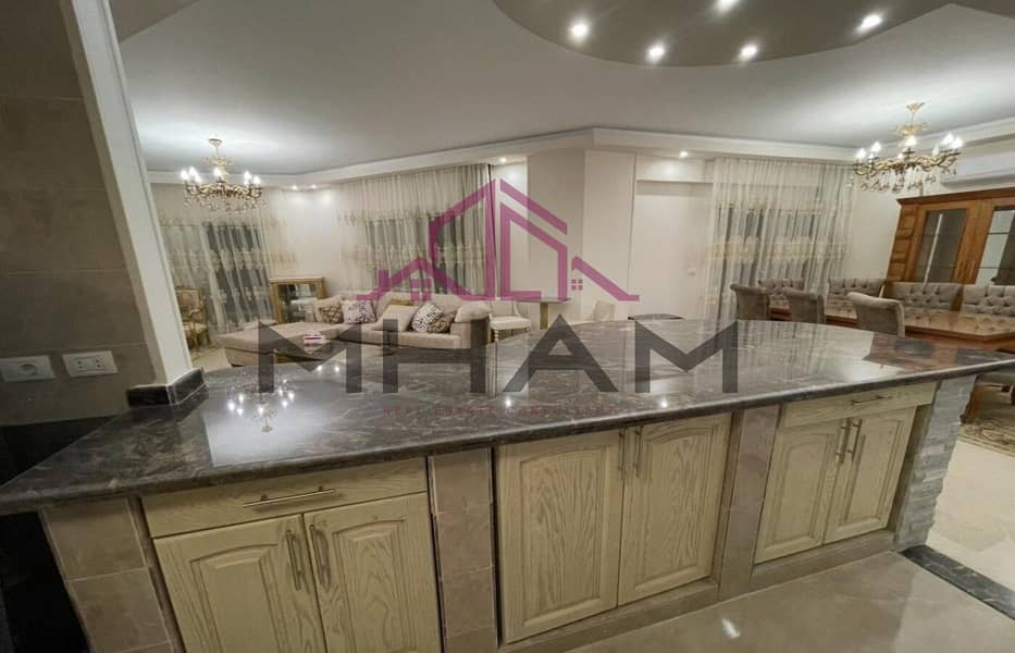 31 photo_5807873645349636920_y. jpg