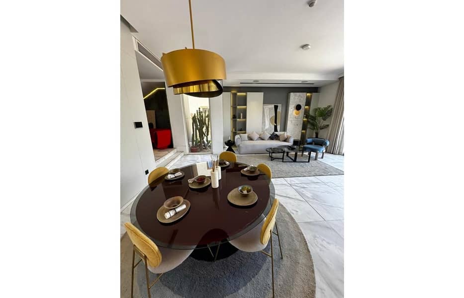 11 WhatsApp Image 2024-10-28 at 3.43. 47 PM (12). jpg