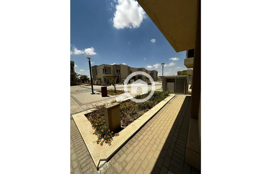 18 WhatsApp Image 2024-10-28 at 3.43. 48 PM. jpg