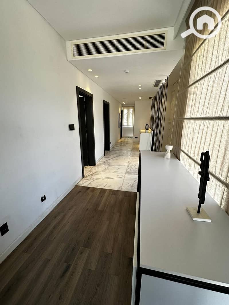 25 WhatsApp Image 2024-10-28 at 3.43. 47 PM (2). jpeg