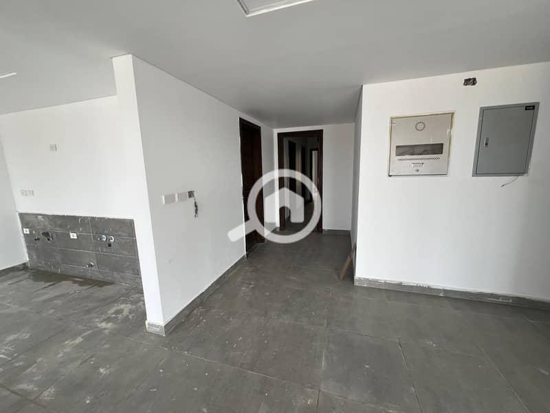 10 WhatsApp Image 2025-05-07 at 1.14. 48 PM (1). jpeg