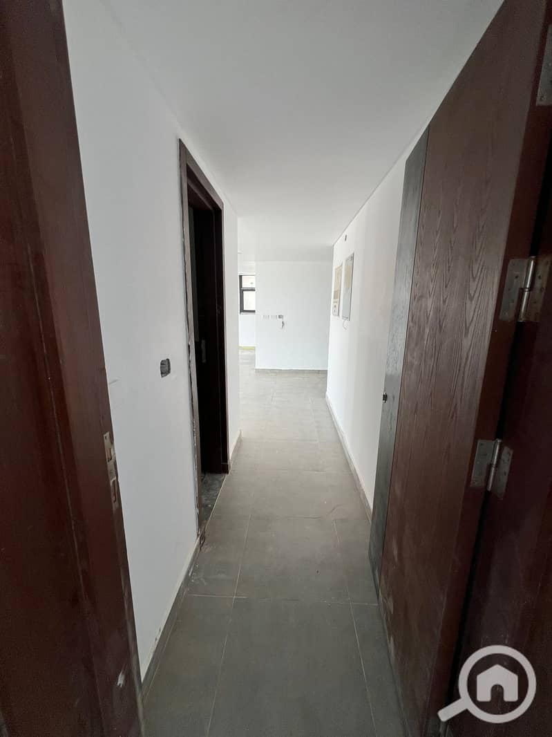 12 WhatsApp Image 2025-05-07 at 1.14. 45 PM (2). jpeg