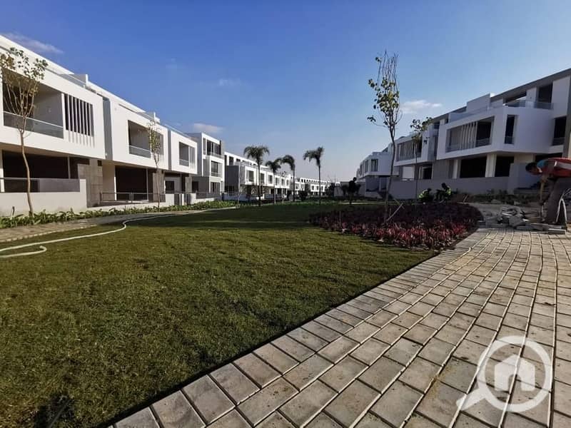 8 WhatsApp Image 2024-10-23 at 12.19. 12 PM (2). jpeg