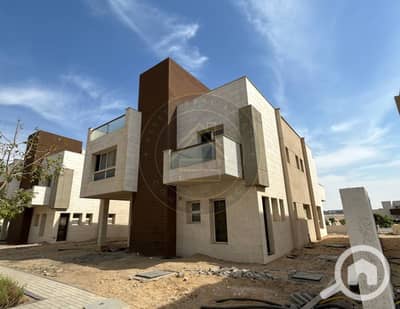 4 Bedroom Villa for Sale in 6th of October, Giza - WhatsApp Image 2024-10-24 at 1.21. 33 PM (1). jpeg