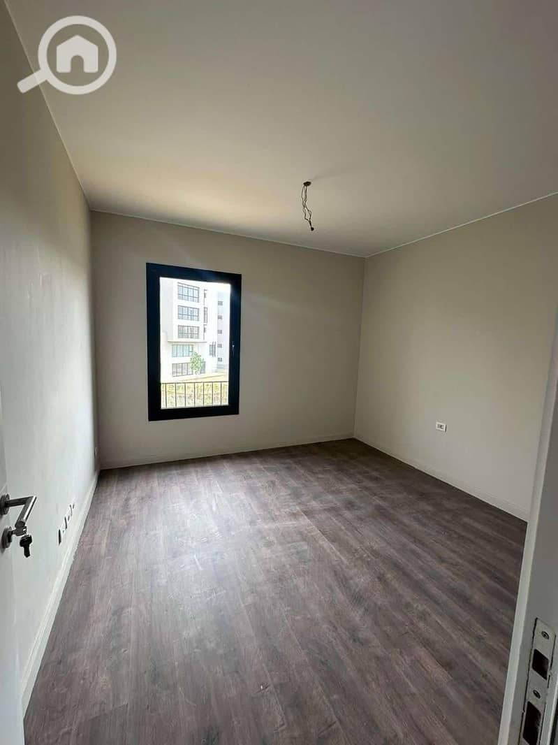 12 WhatsApp Image 2025-05-18 at 3.22. 01 PM. jpeg