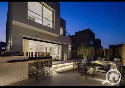 3 Bedroom Villa for Sale in 6th of October, Giza - PHOTO-2024-05-22-15-51-14(10). jpg