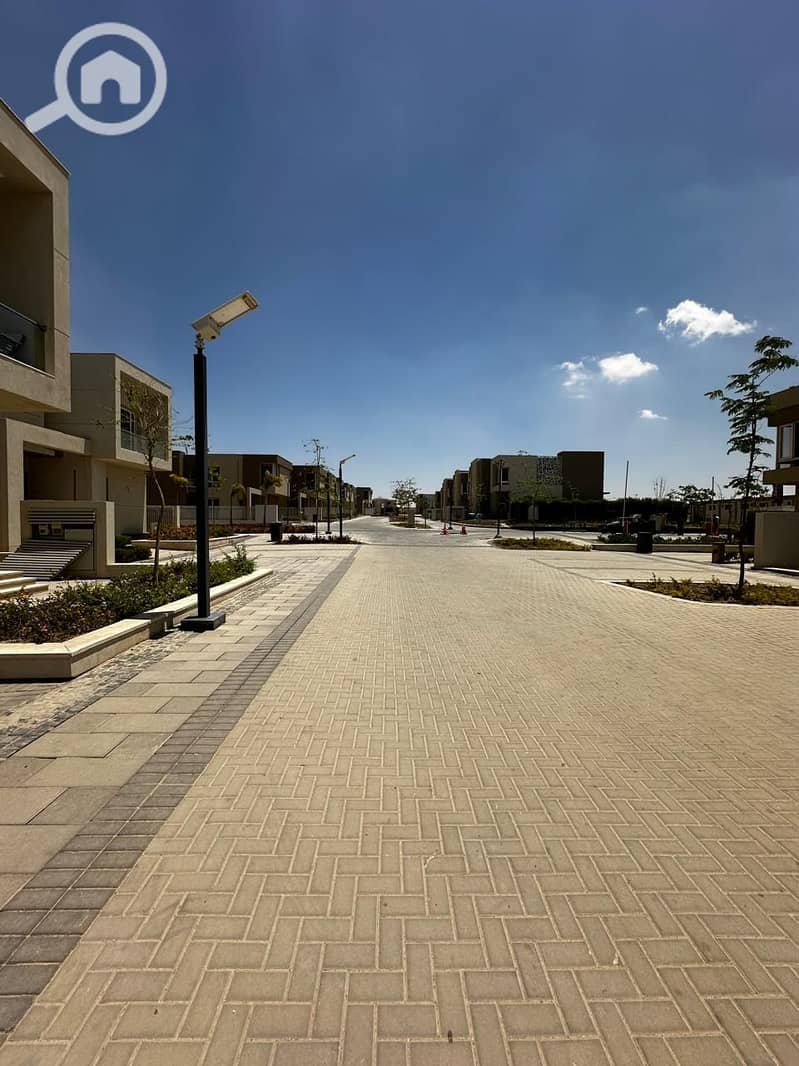 4 WhatsApp Image 2024-10-28 at 3.43. 48 PM (1). jpeg