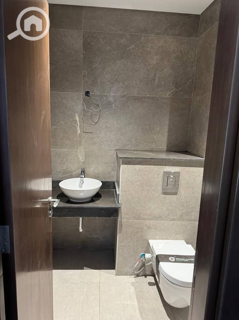 8 WhatsApp Image 2025-06-14 at 4.56. 31 PM. jpeg