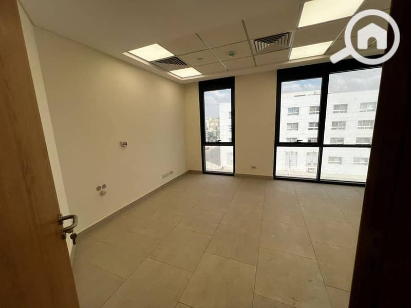 3 WhatsApp Image 2025-06-21 at 5.45. 18 PM (1). jpeg