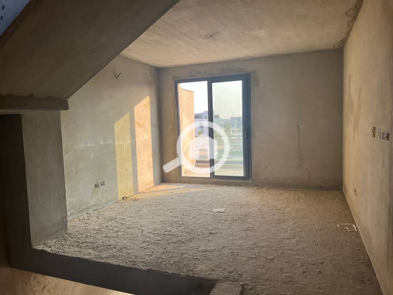 6 WhatsApp Image 2025-03-15 at 1.57. 36 AM (1). jpeg