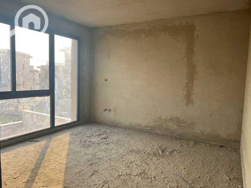 10 WhatsApp Image 2025-03-15 at 1.57. 37 AM. jpeg