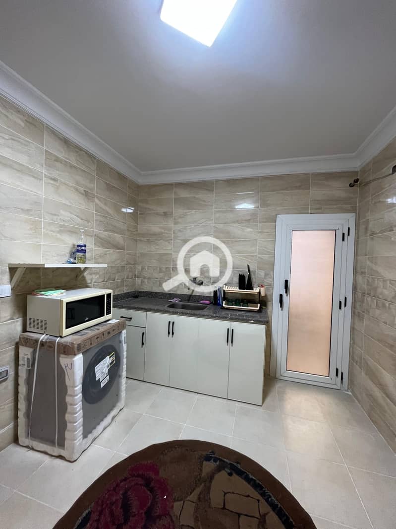 10 WhatsApp Image 2025-08-17 at 12.59. 54 PM. jpeg