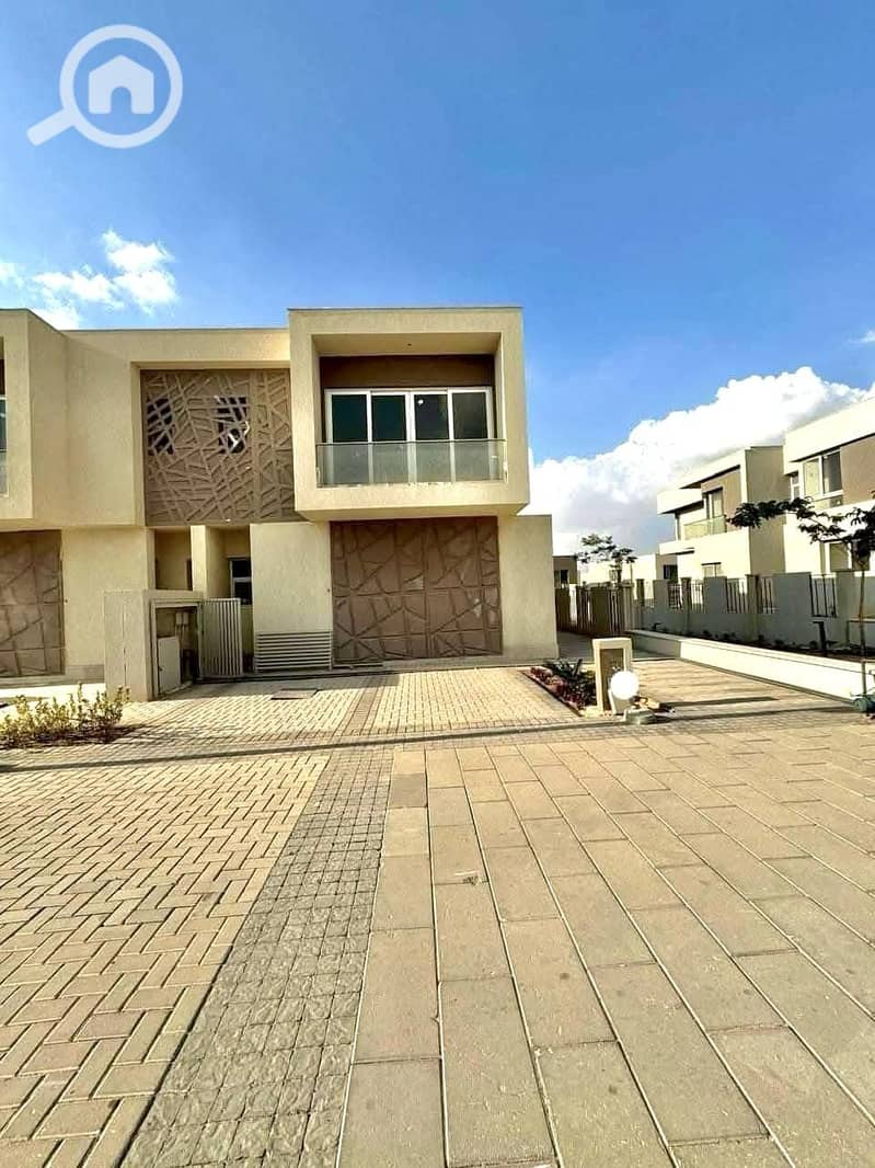 3 WhatsApp Image 2025-02-18 at 1.59. 45 PM. jpeg