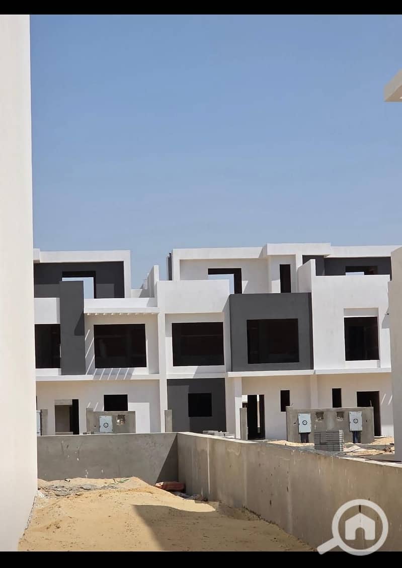 6 WhatsApp Image 2025-08-27 at 10.00. 52 PM (1). jpeg