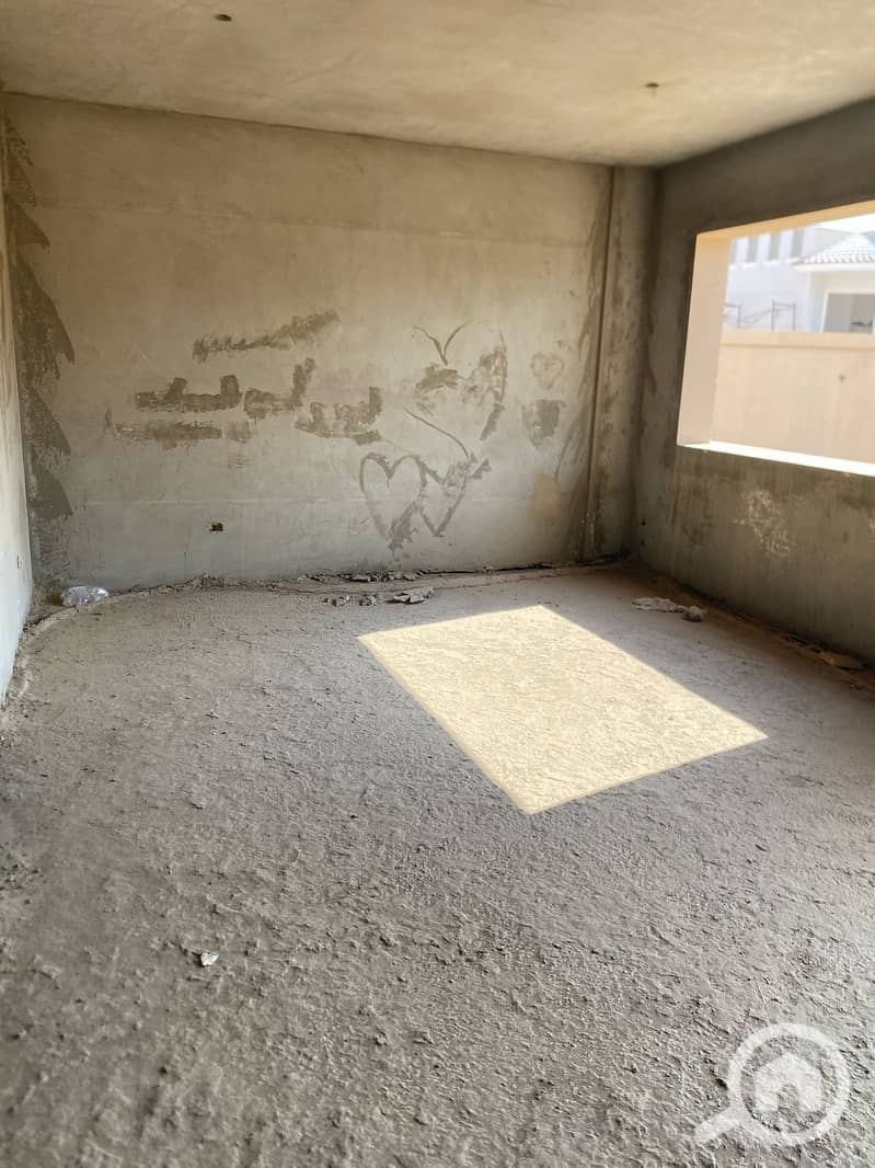 12 WhatsApp Image 2025-08-20 at 2.32. 24 PM. jpeg