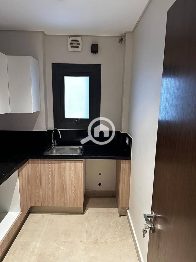 4 WhatsApp Image 2025-09-30 at 11.18. 51 AM (3). jpeg