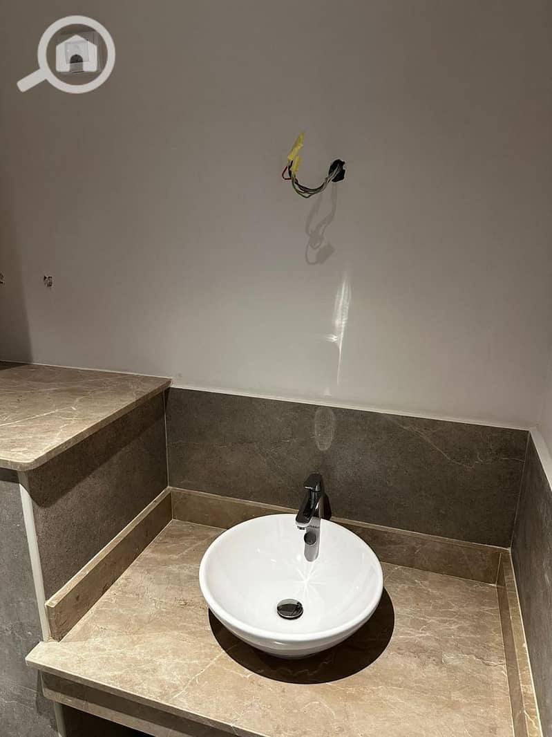 6 WhatsApp Image 2025-09-30 at 11.18. 52 AM (1). jpeg