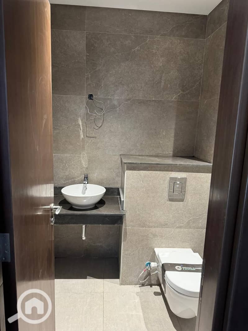 8 WhatsApp Image 2025-06-14 at 4.56. 31 PM. jpeg