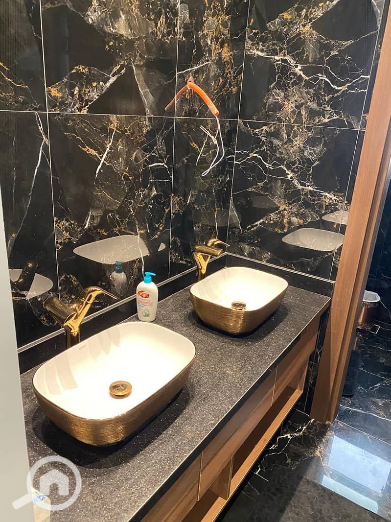 11 WhatsApp Image 2025-10-02 at 2.52. 13 PM (1). jpeg