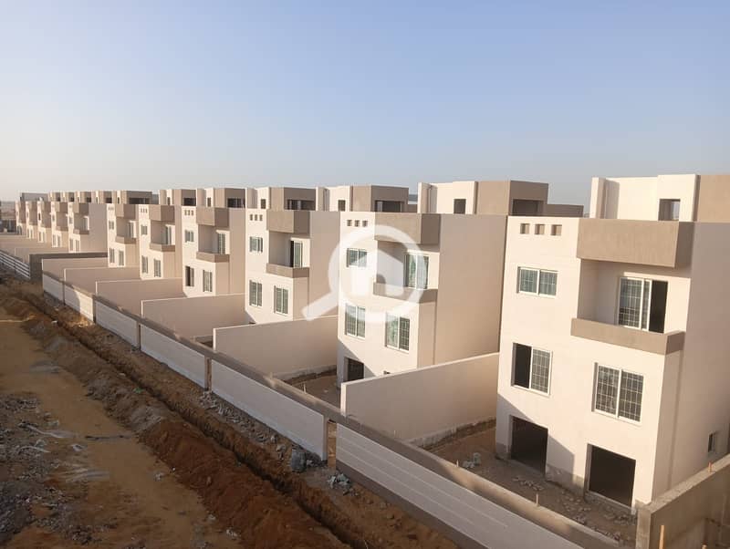 8 WhatsApp Image 2025-10-21 at 11.57. 51_ed167862. jpg