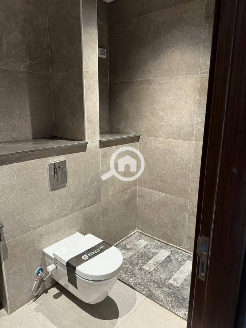 6 WhatsApp Image 2025-06-14 at 4.56. 30 PM. jpeg