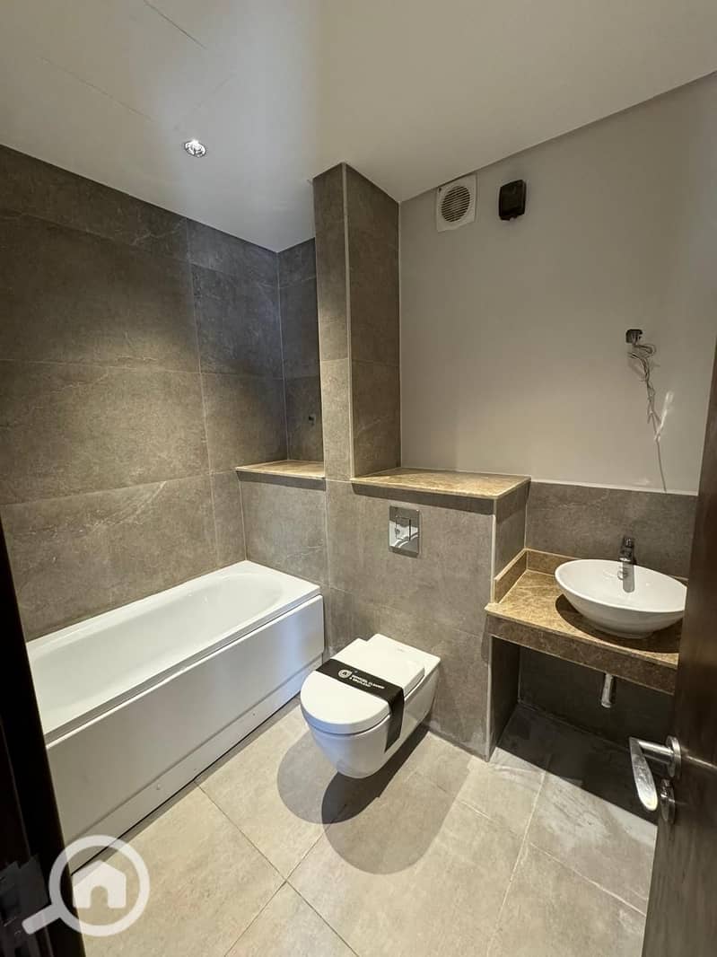 8 WhatsApp Image 2025-06-14 at 4.56. 32 PM. jpeg