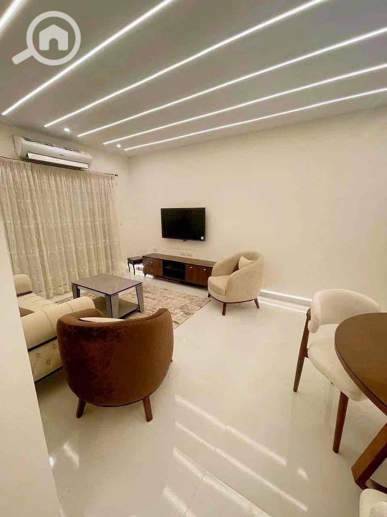 9 ba64ccb6-992d-4558-878a-f12a4e1f75d9. jpg