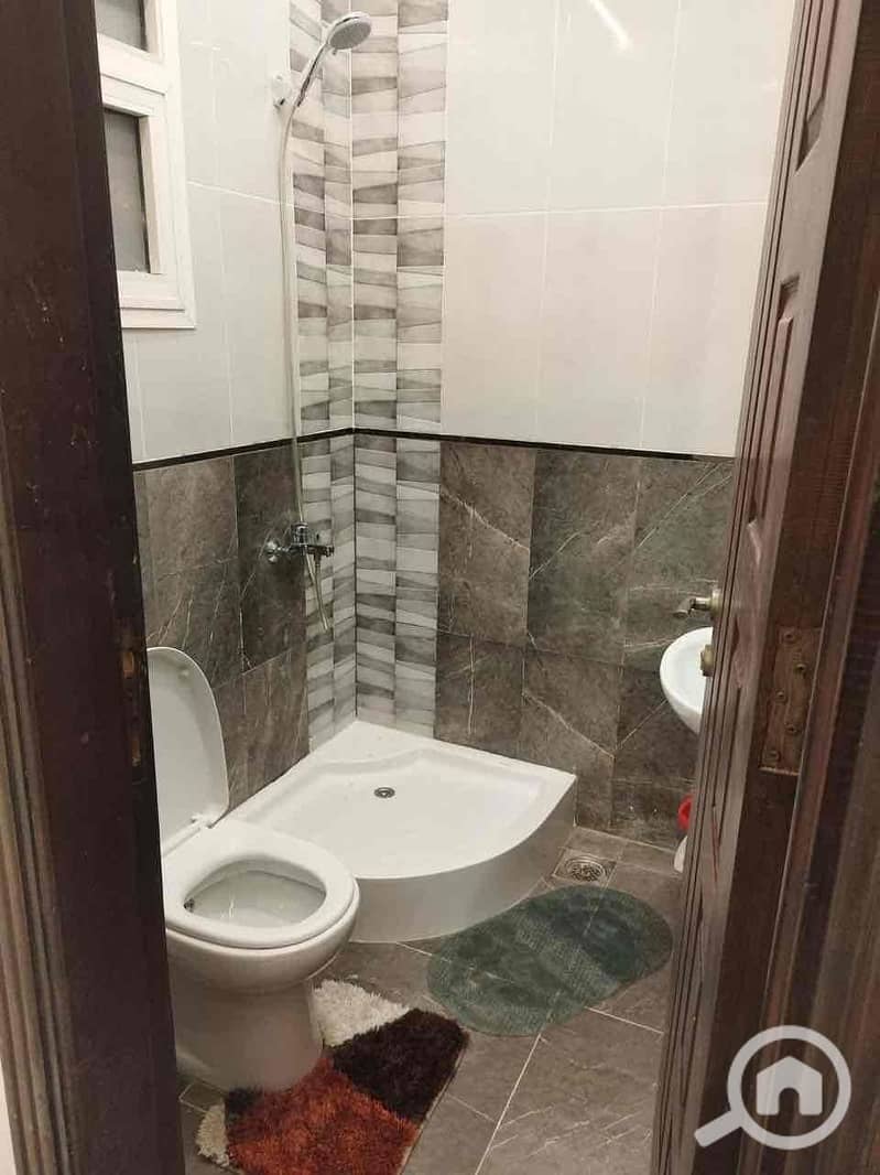 16 e50c6ecb-7c79-4805-8a8b-4a2b31967097. jpg