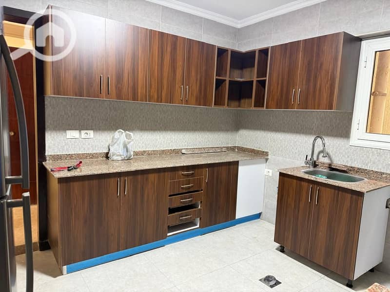 3 5a4467d7-cfc7-43f2-a543-e69f9c18750d. jpg