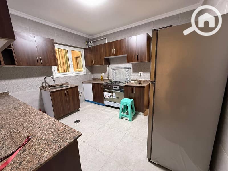 11 b5a1a4c5-1cd4-483b-8266-77ddc832ae81. jpg