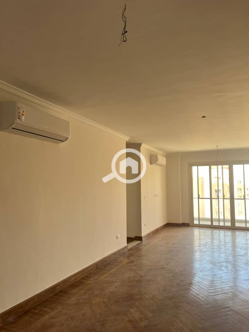 2 d4b772ff-21d5-49ec-b4da-717879d5eda6. jpg