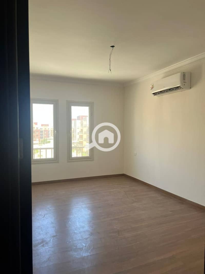 5 9da1299c-a56f-4d51-ba0a-f2245d30547a. jpg