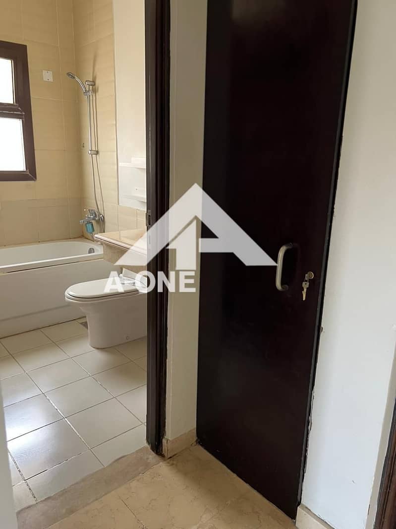 7 8aefb99a-bd0a-4862-9d89-9cf1168feda6. jpeg