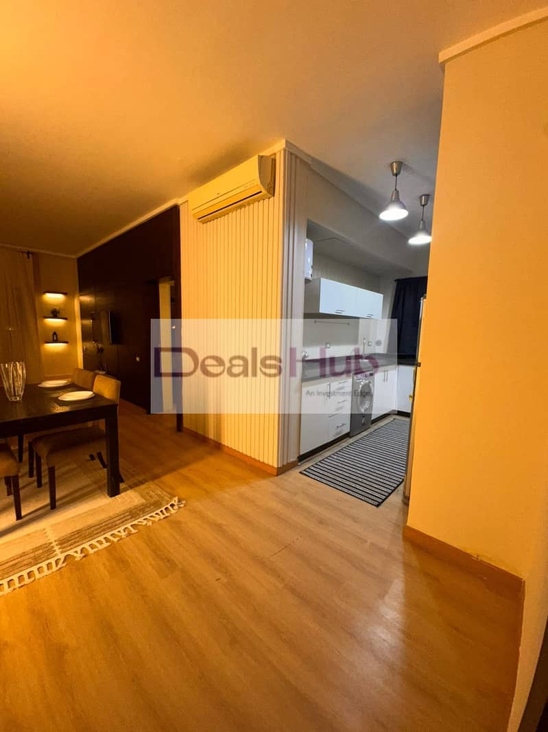 3 056f42b2-9b04-46eb-b592-e9e546f47110. jpg