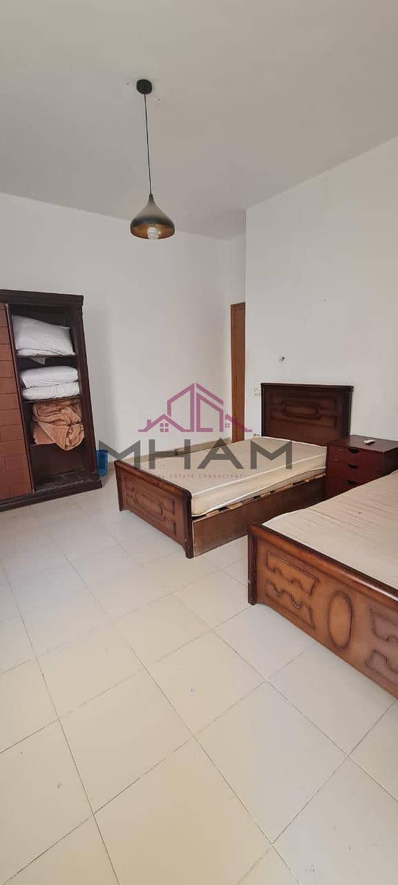 3 photo_5807610784761187217_y. jpg