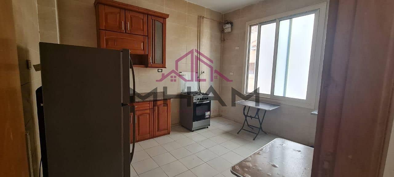 11 photo_5807610784761187225_y. jpg