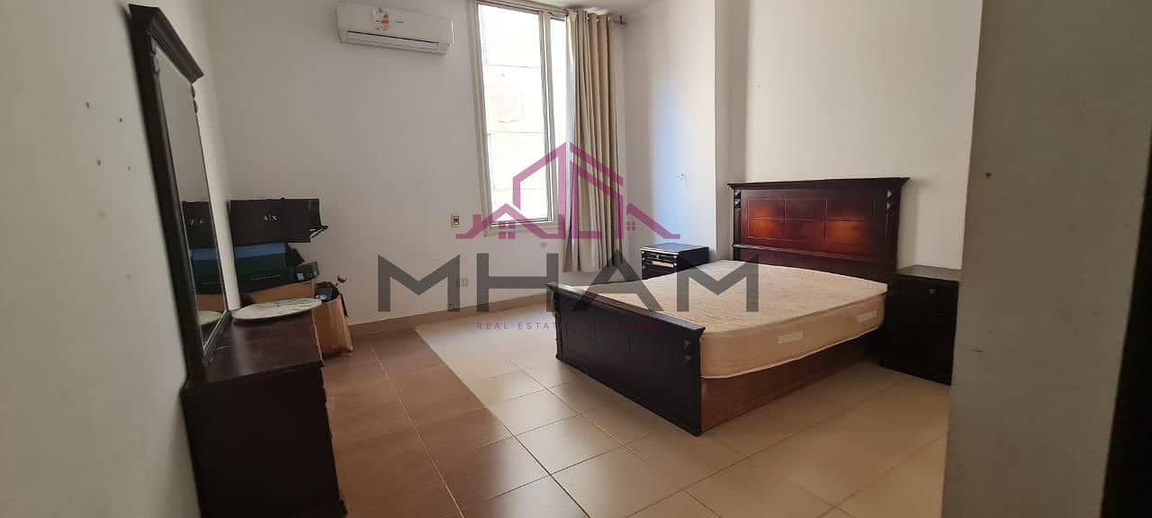 12 photo_5807610784761187226_y. jpg