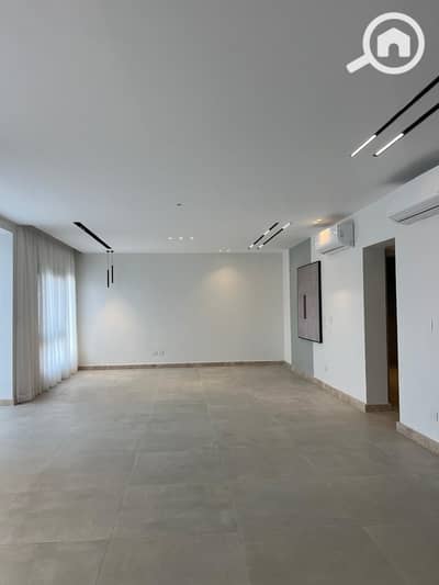 3 Bedroom Duplex for Rent in New Cairo, Cairo - صورة واتساب بتاريخ 2025-11-12 في 15.03. 30_ddd70be5. jpg