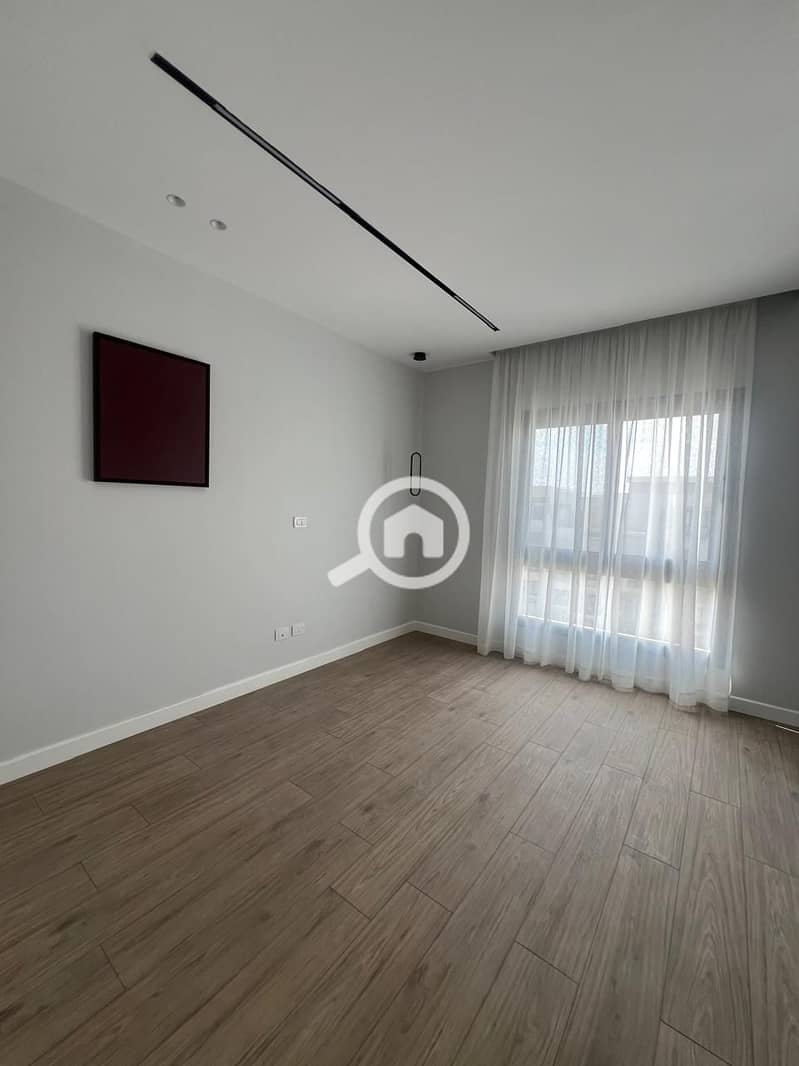 9 صورة واتساب بتاريخ 2025-11-12 في 15.03. 32_0f72f2bf. jpg