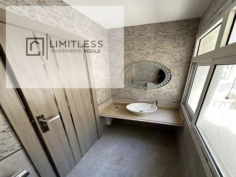 8 WhatsApp Image 2025-11-09 at 3.34. 12 PM (2)_800x600. jpg