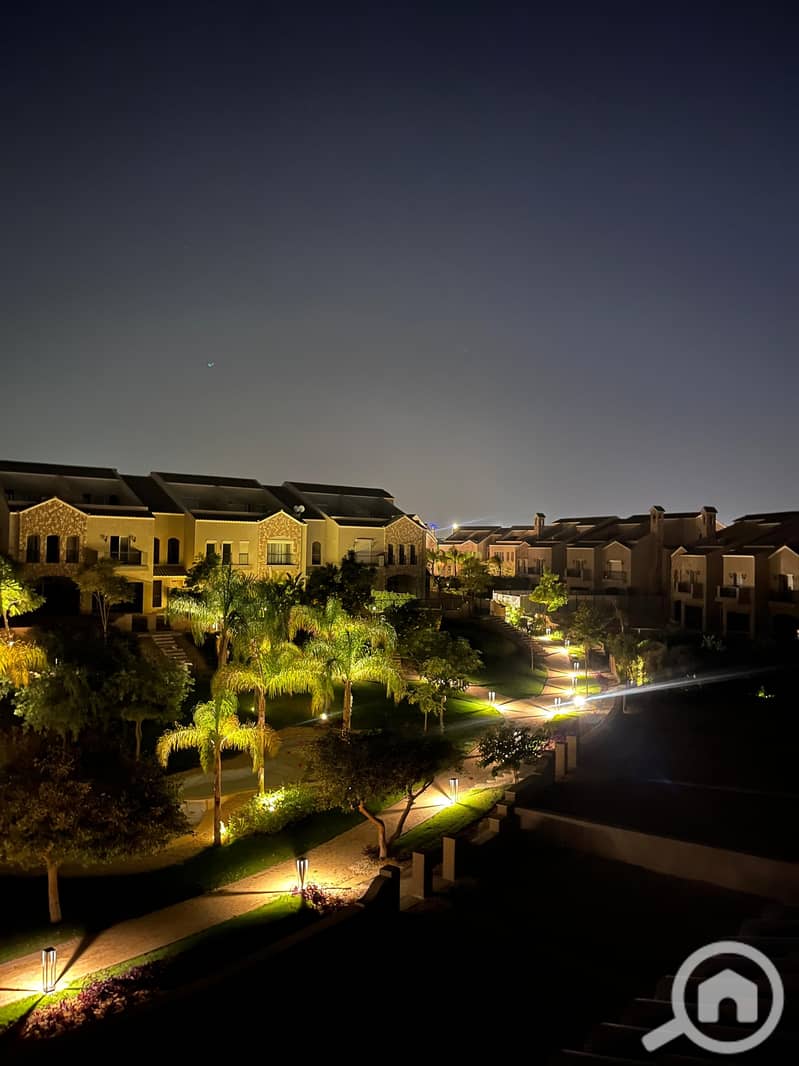 9 ae53210e-5922-4249-a134-1116aa57463b. jpg