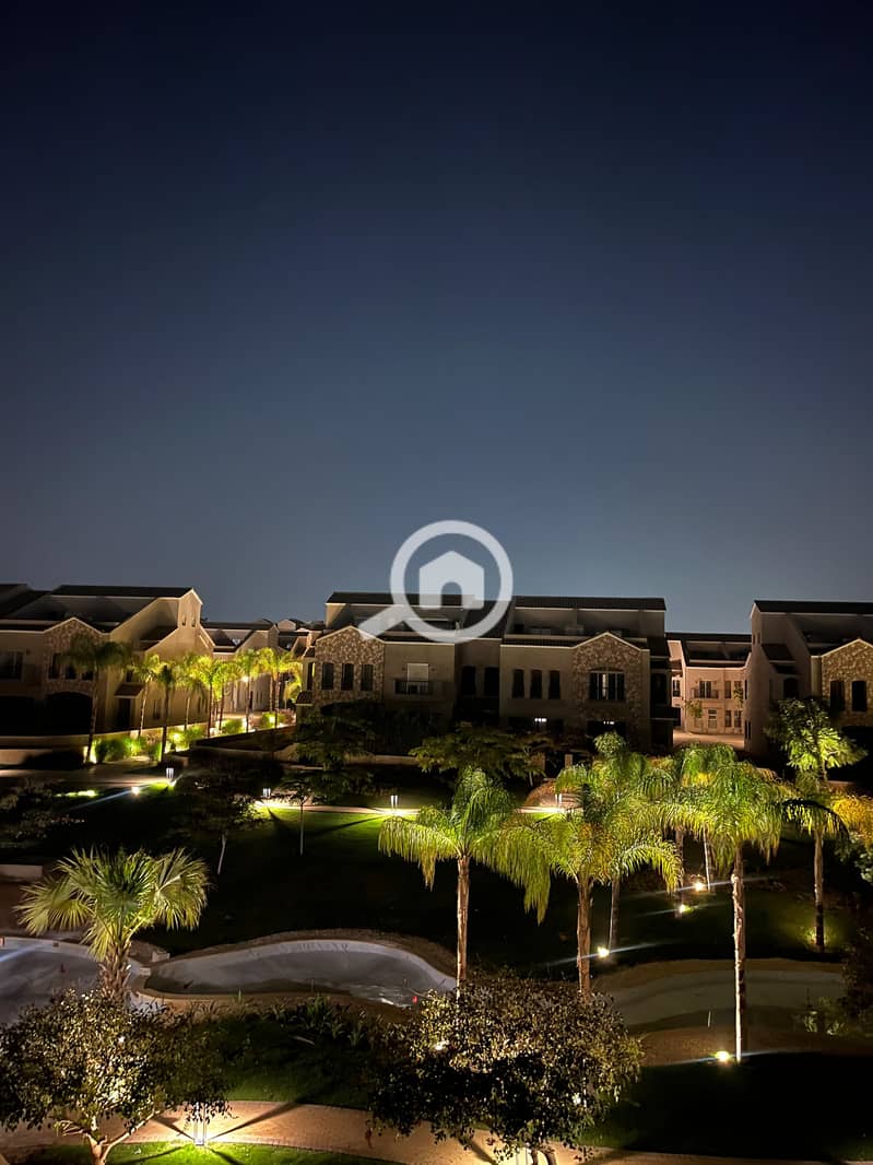 10 7225c0bf-46c8-43a5-83d2-0393de650795. jpg