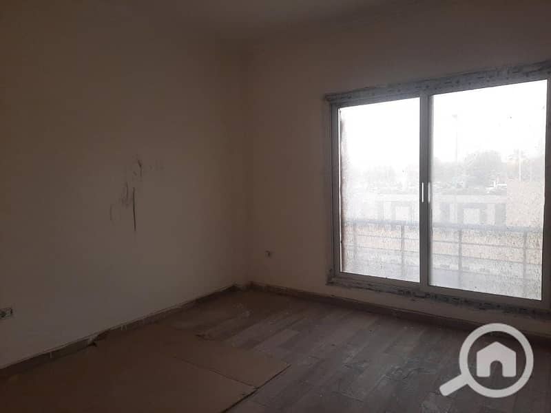 6 WhatsApp Image 2024-11-10 at 12.49. 22_0240e453. jpg