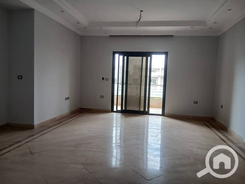 3 WhatsApp Image 2025-10-11 at 13.57. 10_81223a64. jpg