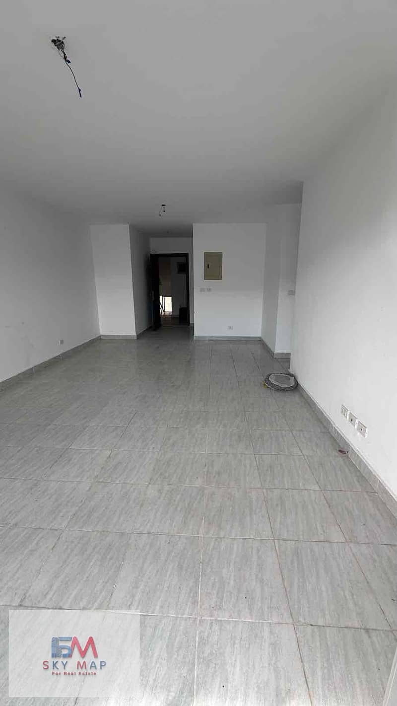 8 9B3BDDEE-2B6A-4381-AA02-5C451EDBE0E5. jpg